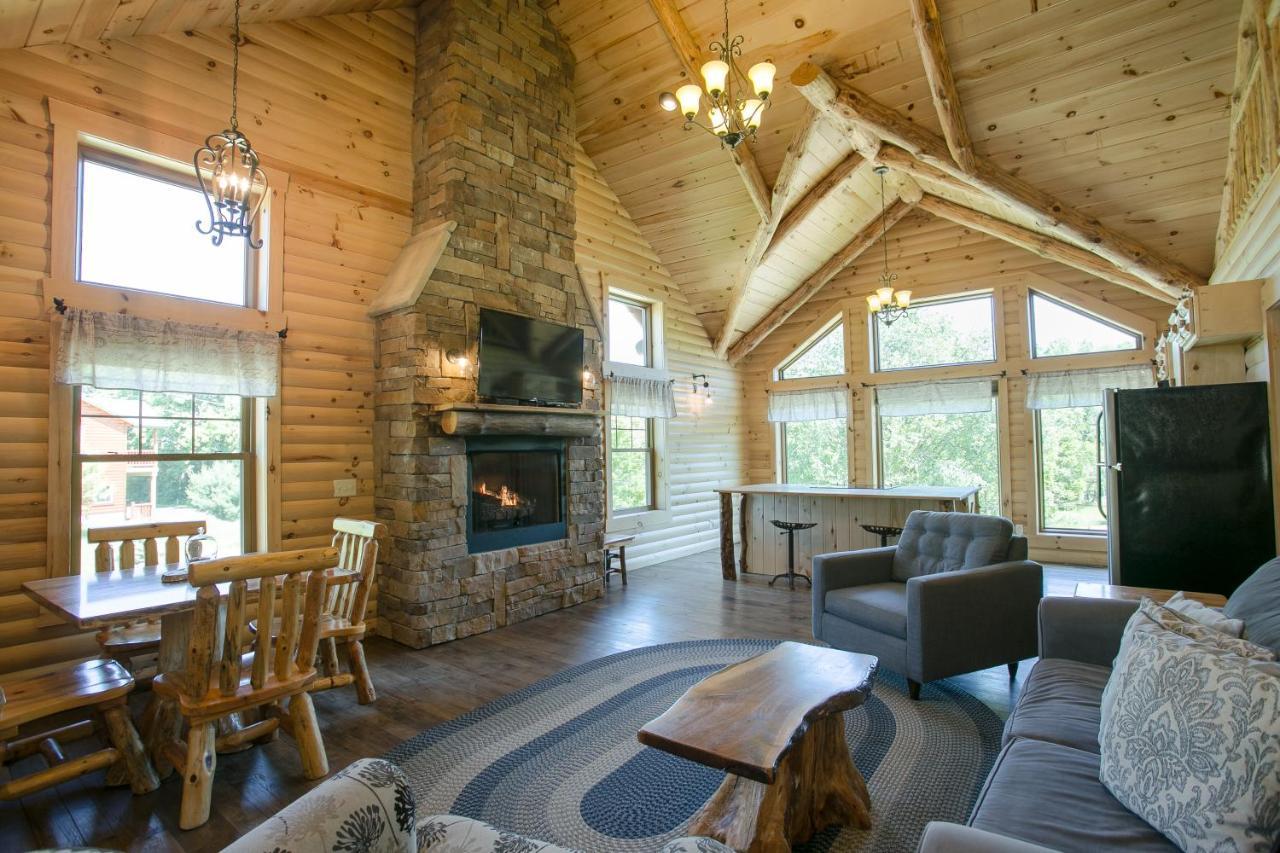Water Lily Cabin By Amish Country Lodging Berlin Exterior foto